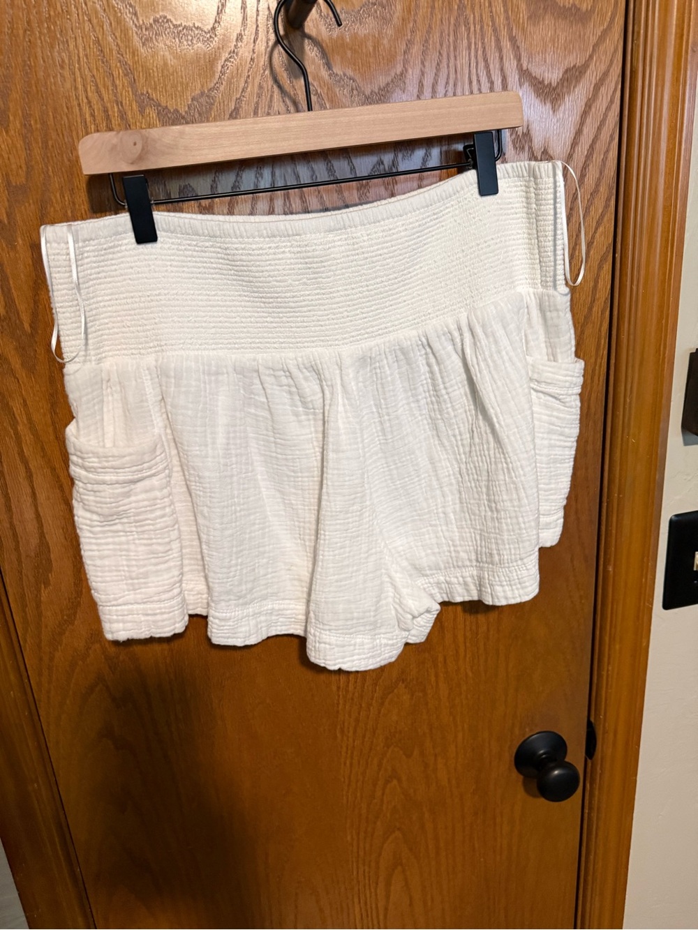 Anthropologie White Gauze Pull-On Smocked Shorts